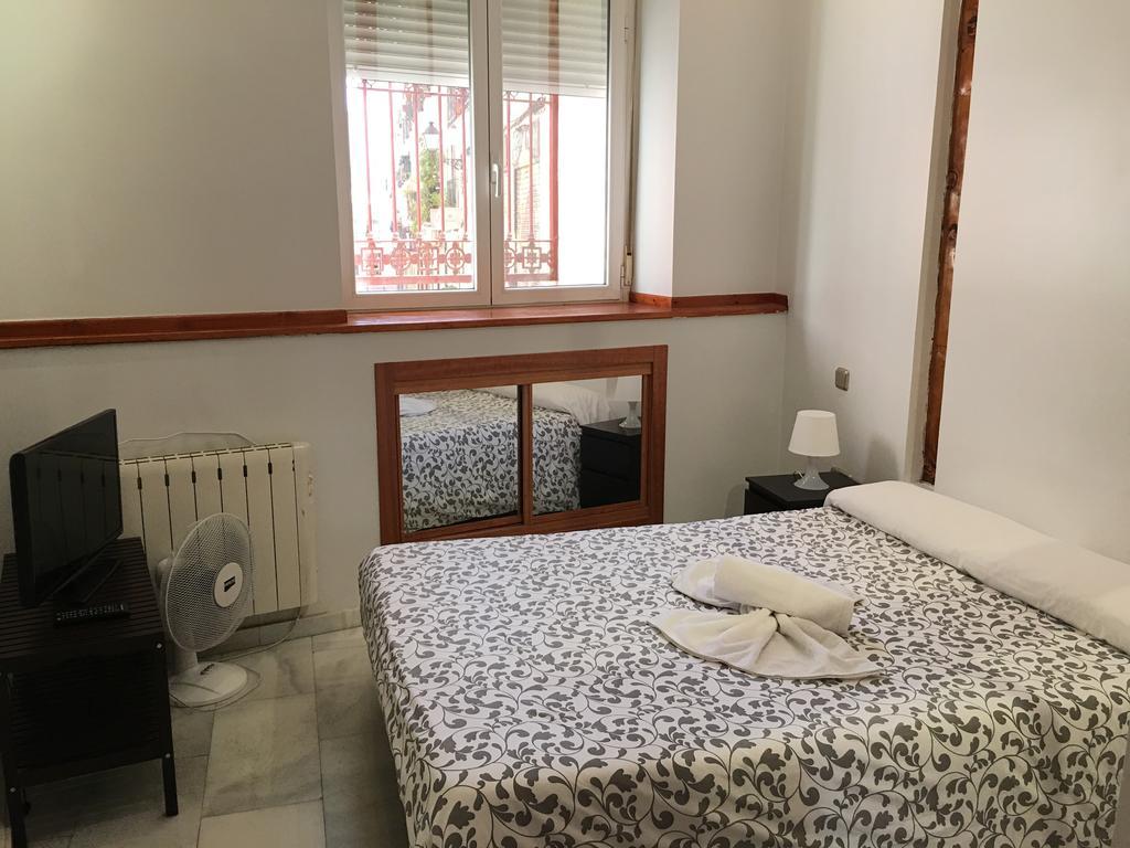 Apartamentos Good Stay Prado Madrid Exterior photo