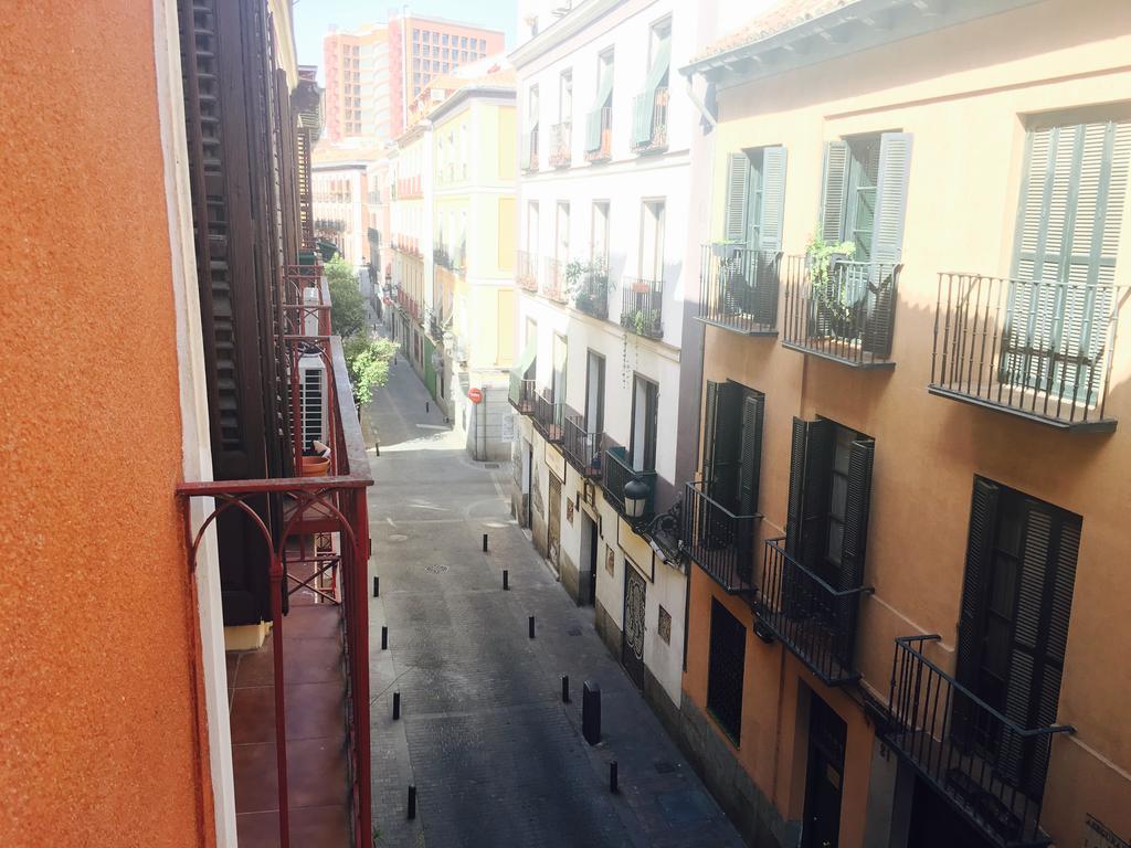 Apartamentos Good Stay Prado Madrid Exterior photo